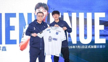 中超一夜4大转会-铁卫告别海港17岁国脚留洋法甲海牛2功勋或离队