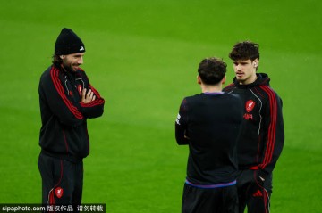 阿尔内·斯洛特自省:利物浦“没有达到利物浦的标准”,桑德兰战成季中考场?