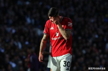 111年耻辱!曼联足总杯一轮游,18岁新星染红,未来只剩一地鸡毛?