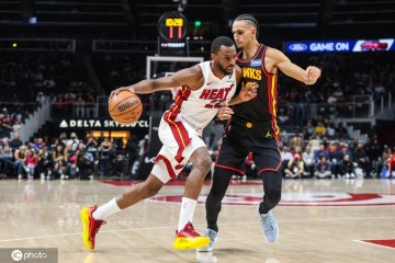 韦尔16+13鲍威尔25+7+5 约翰逊24分热火送老鹰五连败