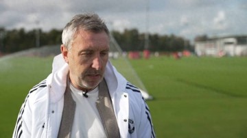 曼联总监:三连胜后球队心态没变化;球队走在正确方向上