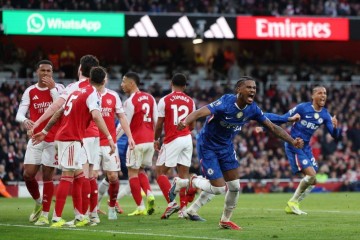 不世功业!四冠梦想照进现实,枪手能否抓住荣耀?联赛杯来验货