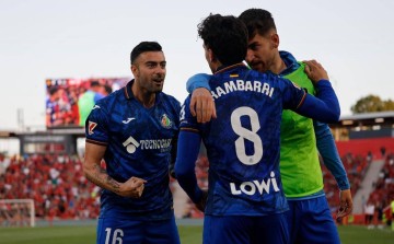 赫塔费逆袭比利亚雷亚尔 2-1收获西甲两连胜，黄潜遭遇连败