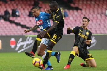 意甲强弱对话:莱切主场迎战那不勒斯 升班马能否阻击卫冕冠军?