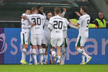 德甲焦点战：多特蒙德VS门兴格拉德巴赫——历史压制与战术博弈