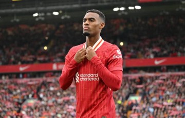 利物浦重磅续约中场核心,周薪高达28万英镑,球队薪资结构迎来新挑战