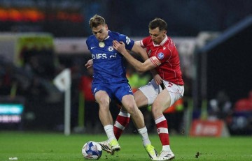 足总杯4-2,加时连入2球,切尔西翻盘低级别球队,闯关8强