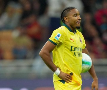 意甲最新动态:米兰锁定德国射手,国米加码后卫引援