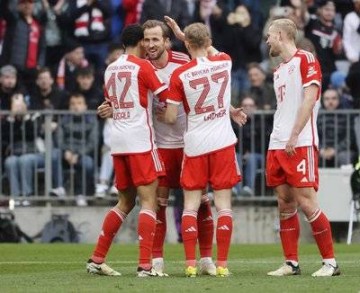 德甲霸主VS保级鱼腩:拜仁慕尼黑VS圣保利实力与意志的终极碰撞