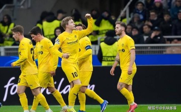 欧冠16强已定12席:英超6队全入围!去年亚军出局 意甲或全军覆没