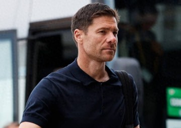 突发!欧冠生死战成最后通牒,皇马已秘密接触两大名帅!