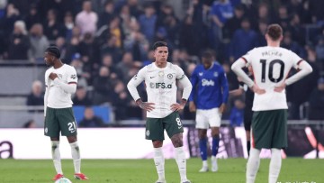 33年来首次遭遇4连败，切尔西面临的核心难题是主帅罗塞尼尔