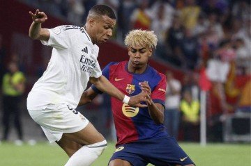 观战台:皇马巴萨国家德比 阿森纳冲7连胜曼联冲3连胜