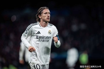 带领皇马五夺欧冠,被誉为典礼中场的三人,后来都去了哪里?