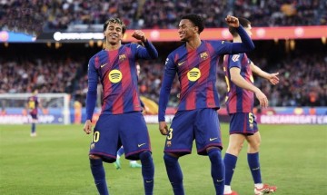 3:0!西甲榜首换主,巴萨轻取保级队,1分优势反超皇马,夺回榜首