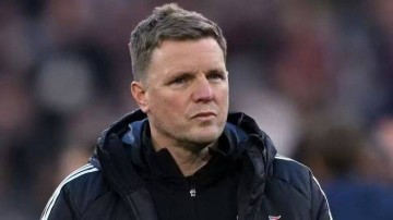 埃迪·豪的未来悬了？纽卡锁定 “世界最佳少帅”，截胡曼联热刺