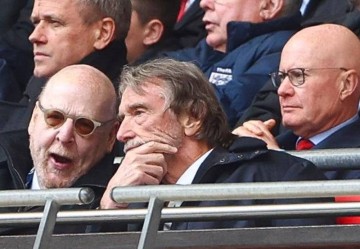 首次遇上“最弱”对手！曼联10场对战数据揭秘，维拉因败错失欧冠资格