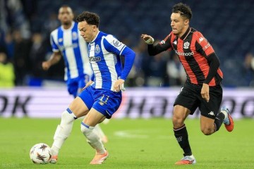 3-0,穆帅争冠劲敌踢疯,完胜法甲劲旅,终结欧联2轮不胜