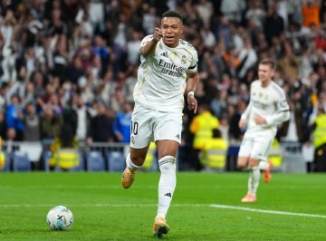 姆巴佩8连斩领跑射手榜仍仰望C罗,皇马4-0复仇,6连胜宣战利物浦