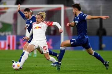 25152期胜负彩前瞻 | 德甲焦点战:奥格斯堡保级关键战,莱红牛争冠不容失分!