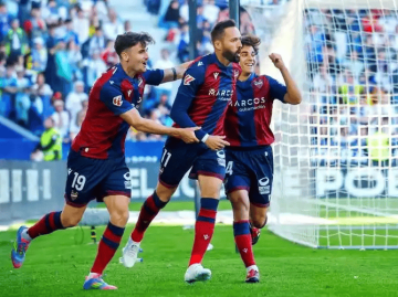 西甲焦点战:莱万特VS赫罗纳深度剖析