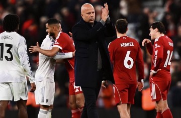 詹俊：萨拉赫状态低迷，不应再首发