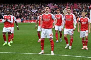 5-0，3-2！阿森纳太强了，压制切尔西，联赛杯186亿对决，剑指4冠王