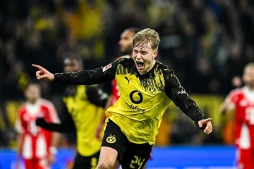 足坛狂欢一夜!皇马4-1大胜,马竞1-0重返前3,拜仁1-1爆冷7连胜终结,多特2-0