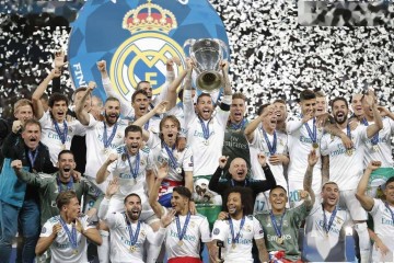 绝!皇马3000万横扫意甲德甲,一键回收三大太子爷,全欧看傻