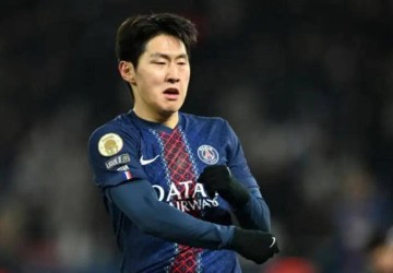 随着登贝莱双响炮，巴黎圣日耳曼3-1，法甲最新积分榜出炉，冠军悬念骤降