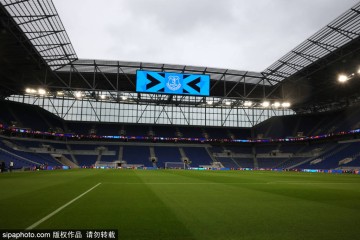 曼联U18老特拉福德宿命对决:足总青年杯四分之一决赛前瞻