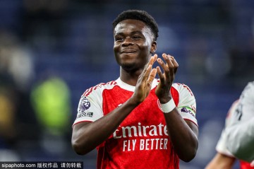 观战台：神锋归队助曼联火拼曼城 皇马枪手红军迎弱旅