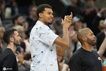 Shams:文班亚马将在对阵雷霆的NBA杯半决赛中复出