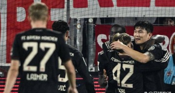 一场3-1逆转，孔帕尼书写历史，缔造德甲新传奇，冠军悬念几乎消散