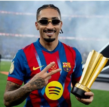 当今足坛最出色的十大边锋！拜仁双边锋上榜！谁是现役最强边锋？