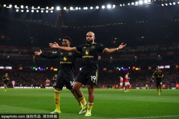 特里:阿森纳庆祝得有点太过头了,进联赛杯决赛又不是欧冠决赛