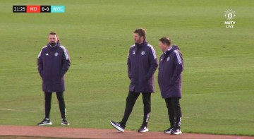 英超对手丢分曼联有望保四冲三!卡里克誓要破密集,期待埃弗顿挑战