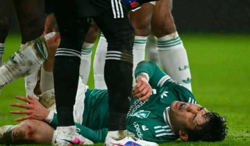 惊心!9000万落袋,转费会悬了!利物浦丢欧冠或亏2亿,谁能扛住?