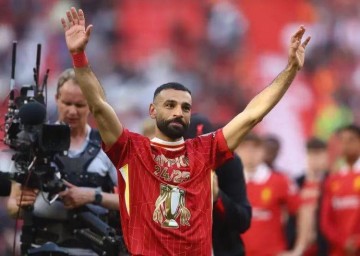 未来已定?曝萨拉赫夏窗将效力沙特,年薪约为此前利物浦的5倍