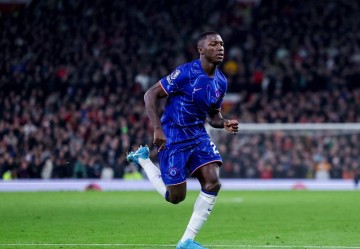 阿森纳领先英超积分榜,但冠军争夺激烈程度逊于意甲、西甲与法甲