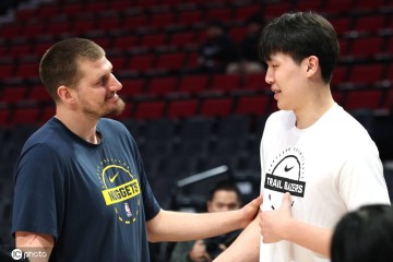 来自偶像的馈赠!约基奇打爆开拓者 杨瀚森喜提出场