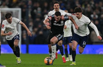 足总杯：热刺1-2遭维拉淘汰