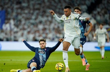 天助巴萨:皇马主场0-2爆冷不敌塞尔塔,西甲第2遭遇四轮不胜