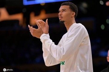 文班:上赛季确诊血栓我彻底崩溃 没时间可以虚度