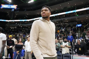 字母哥因伤缺席赛季收官战获官宣 雄鹿生涯就此告别？