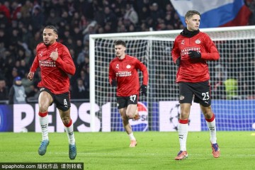 拜仁慕尼黑的穆西亚拉成为历史上最年轻的球员,取得100场德甲胜利