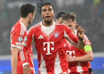 拜仁客场6-1暴揍意甲独苗!欧冠八强已无悬念,球迷:留点面子啊