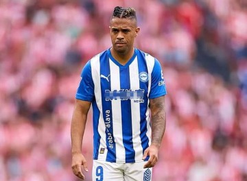 皇马昔日7号沦为边缘人,西甲10场无进球,阿拉维斯身价跌至80万欧元