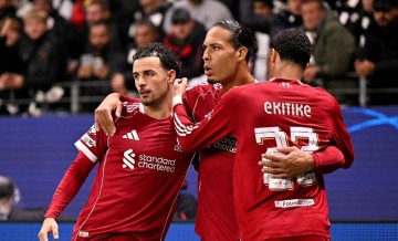 9分钟3球!利物浦欧冠惊天逆转,萨拉赫8年来首次连续坐冷板凳