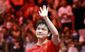 就在刚刚!1月3日传来樊振东新动态,小胖回应在德甲感受到热情与尊重